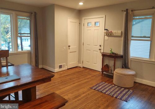 3201 Henderson Ave, Silver Spring MD 20902-1921 exterior