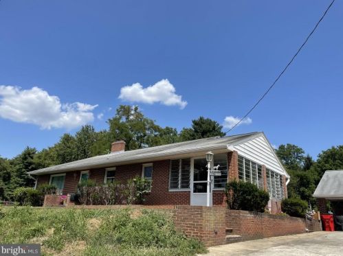16724 Edward Doub Rd, Williamsport, MD 21795-3108