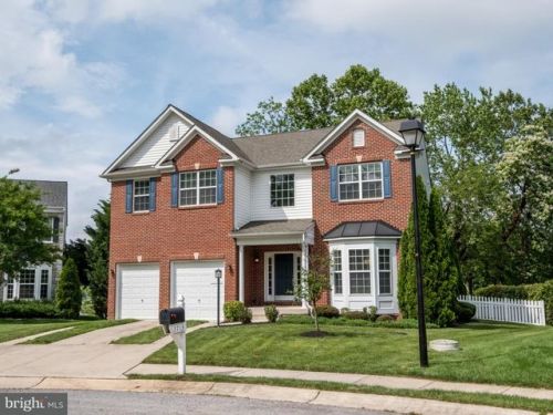 7713 Lyman Ave, Riviera Beach, MD 21122-1557