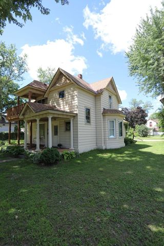 239 Birch St, Spectacle Lake, MN 55008-1130
