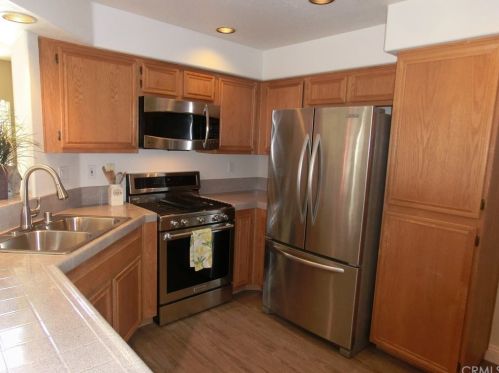 187 Valley View Ter, San Juan Capistrano, CA 92692-4090
