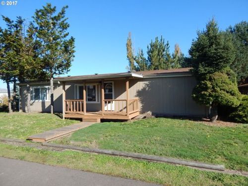 1020 7th St, Gervais, OR 97026-9611