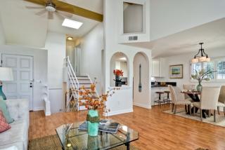307 Crocus Ct, Encinitas, CA 92024-1765