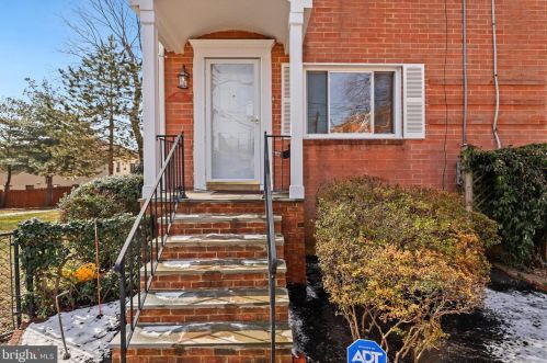 4816 20th Pl, Arlington, VA 22207-2202