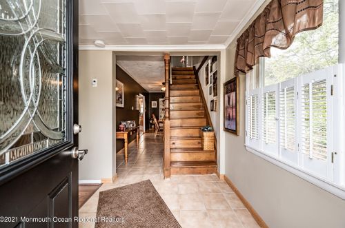 110 Delaware Ave, Atlantic Highlands, NJ 07716-2520