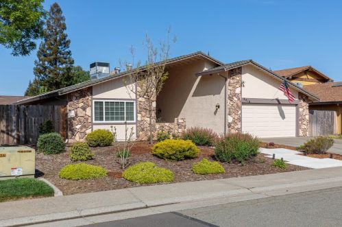 8016 Poulson St, Citrus Heights, CA 95610-4045