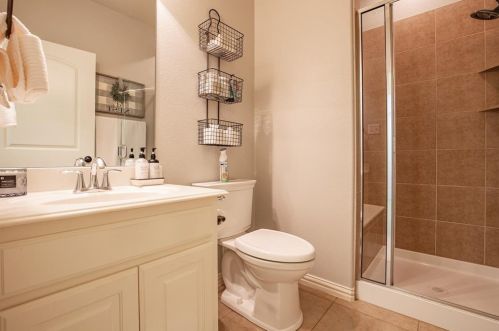 401 Perkins, Argyle TX 76226-5571 exterior