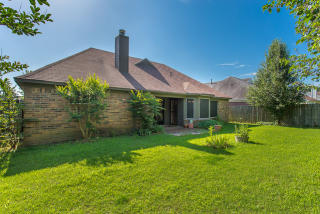 1023 Jessica Lauren Dr, Cordova, TN 38018-8817