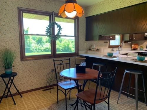 12362 Sunset Dr, Sycamore IL  60178-8121 exterior
