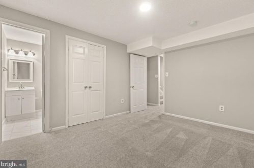 2229 Cherry Leaf Ln, Silver Spring MD 20906-5733 exterior