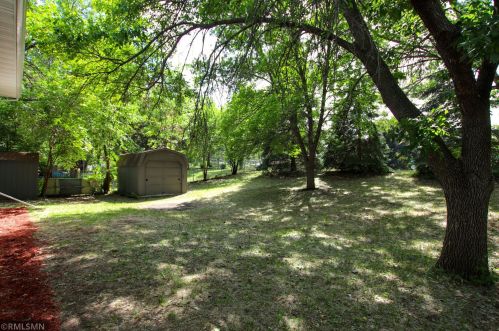 4353 Bear Path Trl, Saint Paul MN  55122-2218 exterior