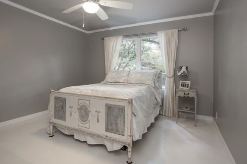 3905 Clayton Rd, Fort Worth TX  76116-7220 exterior