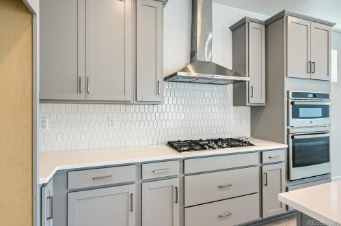 3469 Duquesne Way, Aurora CO 80016-1317 exterior