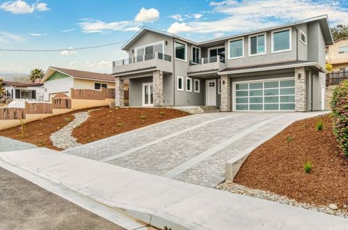 2940 Hemlock Ave, Morro Bay, CA 93442-1435