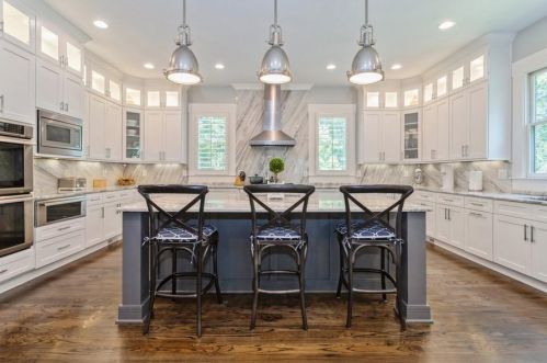 4110 Chippewa Pl, Atlanta GA  30319-1524 exterior