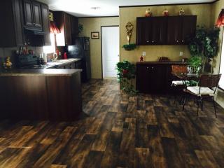 920 Clearleaf Dr, Bryan TX  77803-3559 exterior