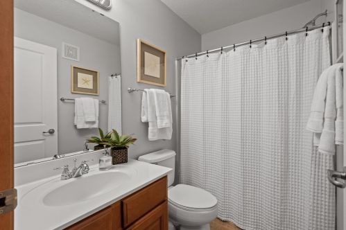 2150 Cedar Grove Trl, Saint Paul MN  55122-1543 exterior
