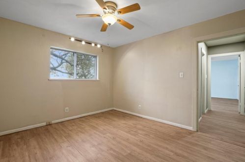 8048 Woodvale Rd, Fort Worth TX  76135-4431 exterior