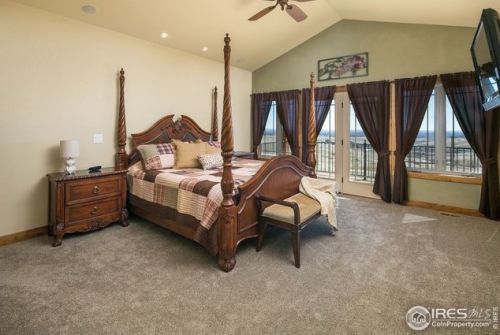 5617 Hidden Springs Rd, Fort Collins CO  80526-6548 exterior