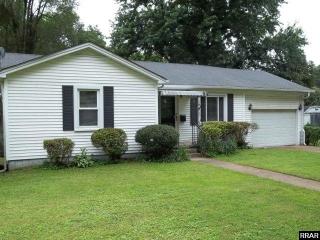 107 Laura St, Martin, TN 38237-3511