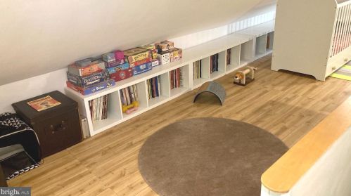 9126 Bradford Rd, Silver Spring MD 20901-4918 exterior