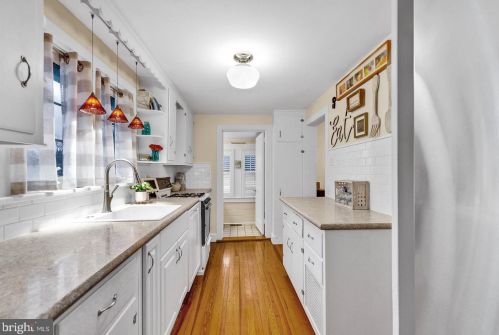 415 2nd Ave, Haddon Heights NJ  08035-1406 exterior