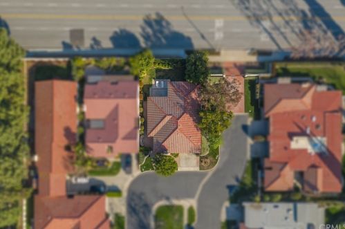 818 Calle Del Sol, Upland CA 91784-1875 exterior