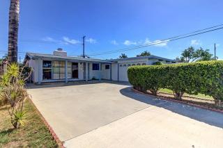 13224 Bona Vista Ln, La Mirada, CA 90638-1808