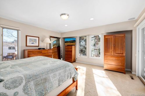 6068 Clinton Ct, Englewood CO 80111-5217 exterior