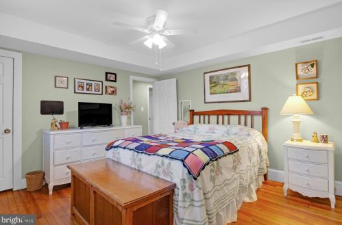 525 Park Blvd, Haddonfield NJ  08033-2938 exterior