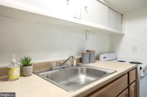 3703 Everton St, Silver Spring MD 20906-4345 exterior