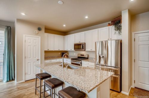 15957 Otero Ave, Englewood CO 80112 exterior