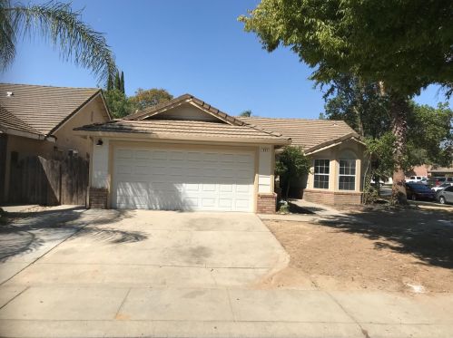421 Mid Pines Way, Modesto, CA 95354-3381