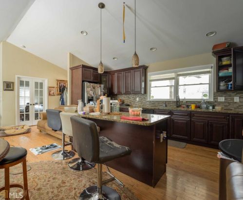 1587 Eastland Rd, Atlanta GA  30316-3410 exterior