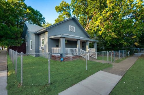 239 Brooklyn Ave, Dallas TX  75208-2813 exterior