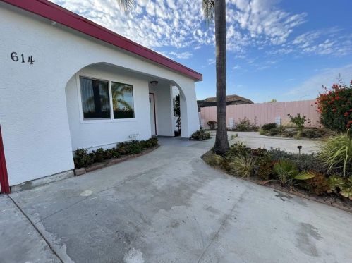 614 Carillo Cir, Oceanside, CA 92057-3527