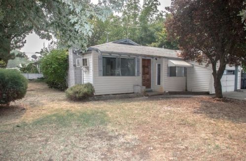 1496 Morrow Rd, Medford OR  97504-4610 exterior