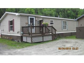 185 Railroad St, Barre VT  05641-4525 exterior