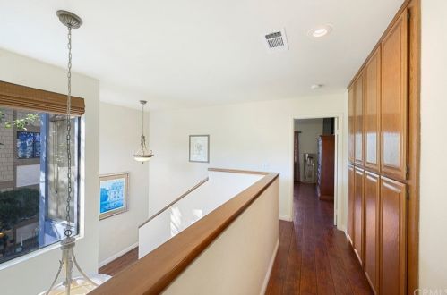 7315 Singingwood Dr, Anaheim CA 92808-1701 exterior