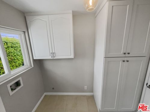 3626 1st Ave, Glendale CA  91214-2428 exterior
