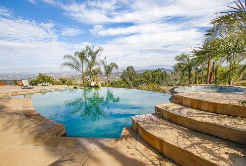30945 Cuvaison, Bonsall, CA 92003-6119