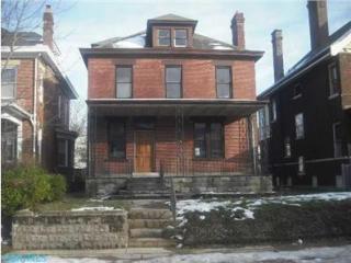 380 Kendall Pl, Columbus, OH 43205-2017