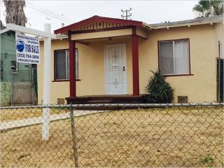 9023 Hoover St, Los Angeles, CA 90044-6415