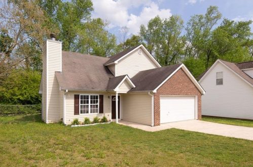 127 Richmond Dr, Dawsonville, GA 30534-3972