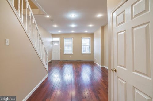 1241 20 St, Philadelphia PA 19146-4338 exterior