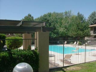4401 San Pedro Dr, Albuquerque NM  87109-2600 exterior
