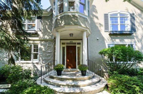 418 Cedar St, Northfield, IL 60093-2608