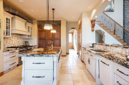 9215 Windhaven Dr, Parker CO 80134-2808 exterior