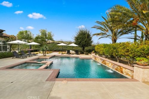 1769 Green Orchard Pl, Riverside CA  92508-8746 exterior