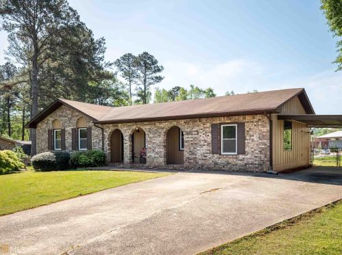 105 Bryant St, Stockbridge GA  30281-3639 exterior